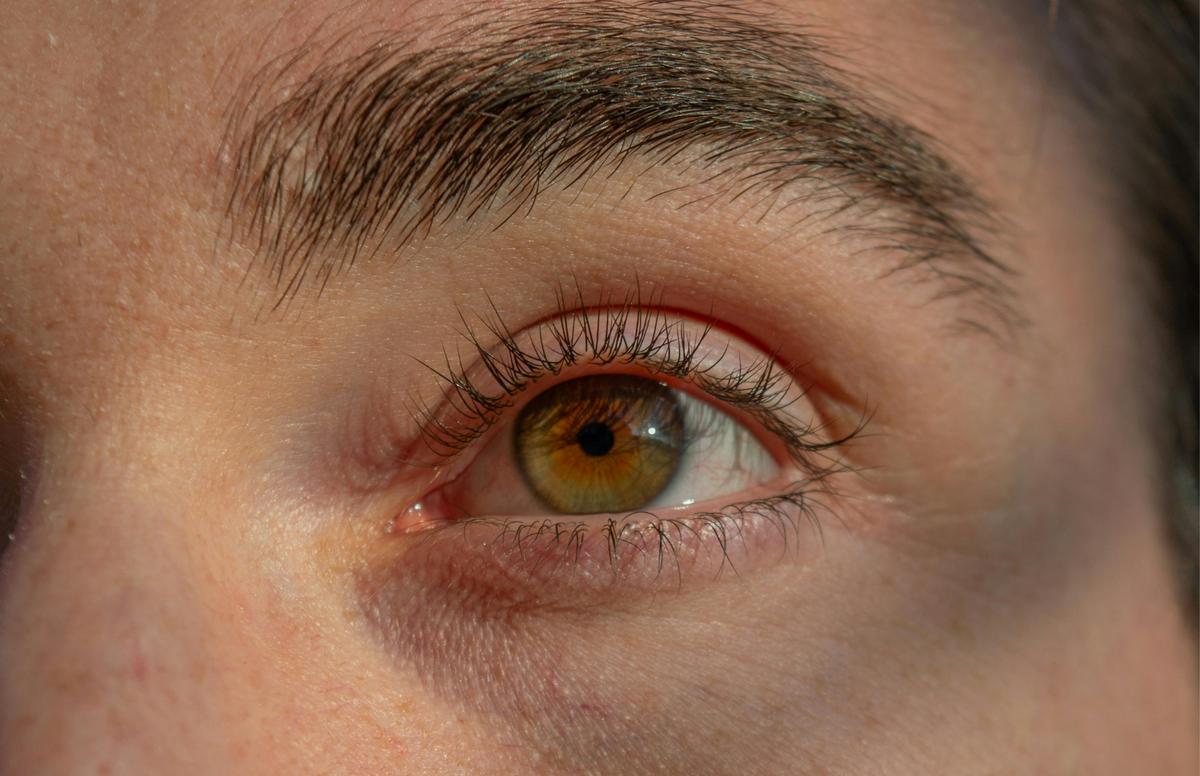 Castor oil and Moon Boost Lash & Brow Serum compared for eyelash care, showing the difference between using a single conditioning oil and a multi-ingredient lash and brow formula.